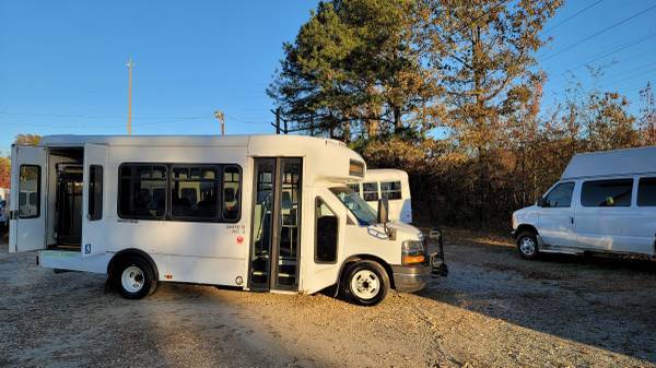 2012 CHEVROLET 14 PASENGER SHUTTLE BUS 1OWNER NO CDL FREE SHIP... for sale in Jonesboro, District Of Columbia – photo 10