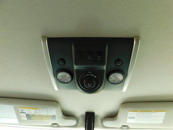 2014 Toyota FJ Cruiser Sport Utility 4X4 / 1-OWNER / CRAWL CONTROL/... for sale in Portland, OR – photo 18