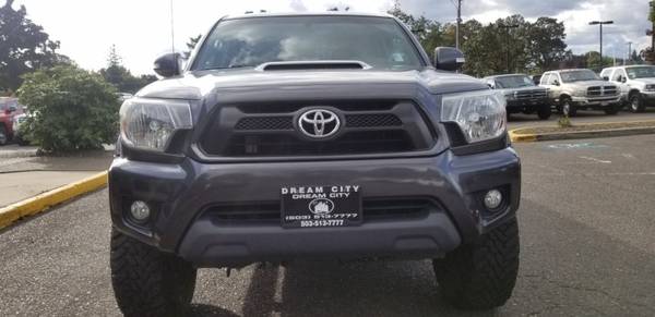 2013 Toyota Tacoma Double Cab 4x4 4WD Pickup 4D 6 ft one owner Truck... for sale in Portland, OR – photo 8