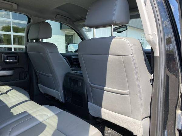 2018 Chevrolet Chevy Silverado 1500 Crew Cab Z71 LTZ Pickup 4D 5 3/4 for sale in Fremont, NE – photo 9