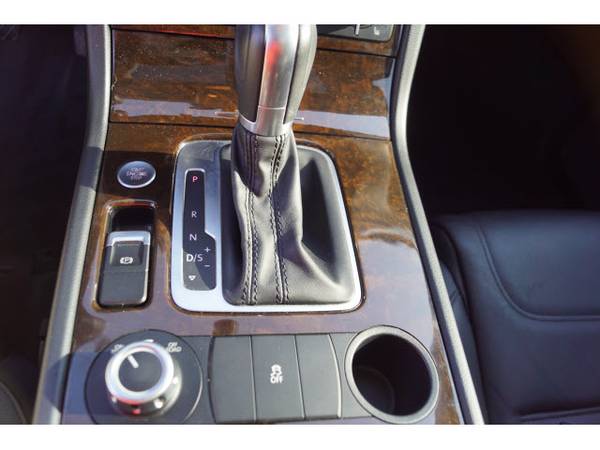 2014 Volkswagen Touareg V6 TDI 4Motion for sale in Hurst, TX – photo 12