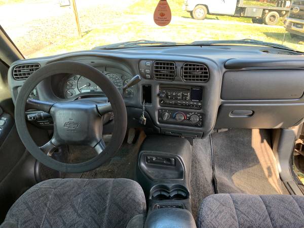 2002 Chevy S10 4 door - cars & trucks - by owner - vehicle... for sale in Rogersville, TN – photo 17