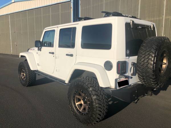 2015 Jeep Wrangler Rubicon - cars & trucks - by owner - vehicle... for sale in Monterey, CA – photo 4