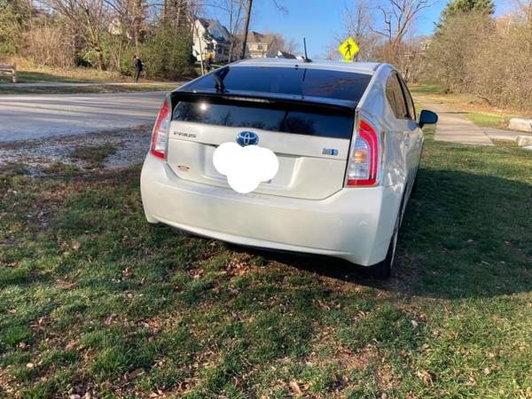 2013 Toyota Prius loaded - cars & trucks - by owner - vehicle... for sale in Lemont, IL – photo 12