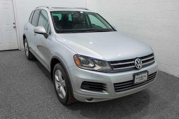 2012 Volkswagen Touareg Lux - - by dealer - vehicle for sale in Tallmadge, OH – photo 3