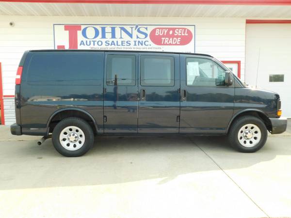2013 Chevrolet Chevy Express Cargo 1500 - cars & trucks - by dealer... for sale in Des Moines, IA – photo 3