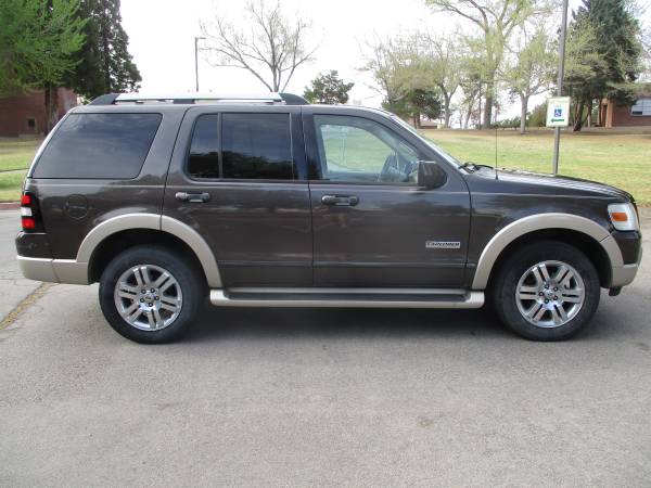 2006 Ford Explorer Eddie Bauer, 4x4, auto, V8, 3rd row, loaded for sale in Sparks, NV – photo 2