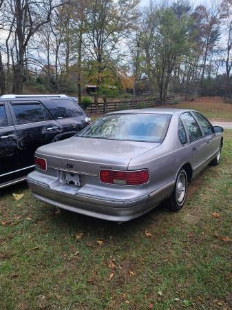 1995 chevrolet caprice, cheap - cars & trucks - by owner - vehicle... for sale in Burtonsville, District Of Columbia – photo 17