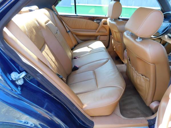 1998 Mercedes Benz E320 Sedan ( Only 106, 375 Miles! - cars & for sale in Fort Wayne, IN – photo 9