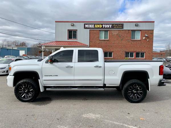 Take a look at this 2017 GMC Sierra 2500HD-Hartford - cars & trucks... for sale in South Windsor, CT – photo 5