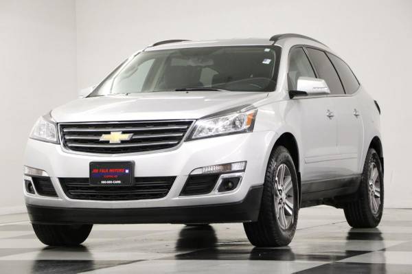 AWD! ACCIDENT FREE! 2017 Chevy TRAVERSE LT SUV Silver 8 for sale in Clinton, AR – photo 18