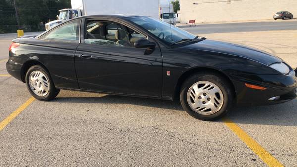 CASH CAR- 2002 Saturn SC NEEDS EXHAUST WORK for sale in Oak Lawn, IL – photo 4