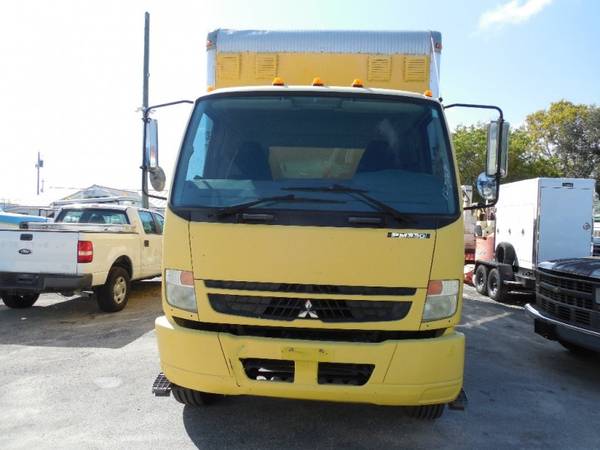 2010 Mitsubishi FM330 26' Box Truck for sale in WEST MELBOURNE, FL – photo 3