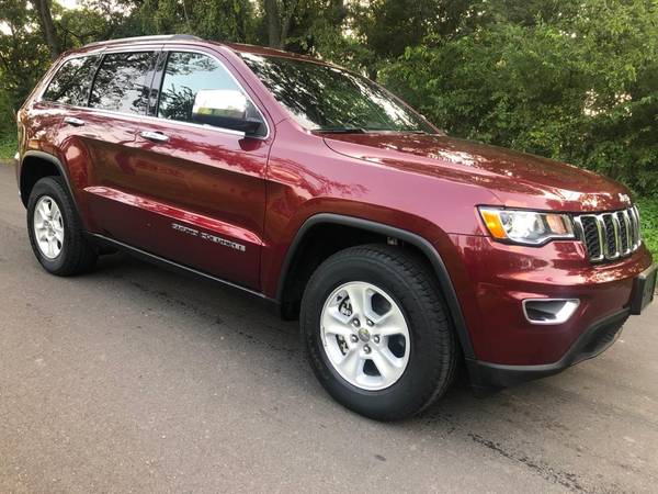 2018 JEEP GRAND CHEROKEE LAREDO - cars & trucks - by owner - vehicle... for sale in Dallas, TX – photo 3