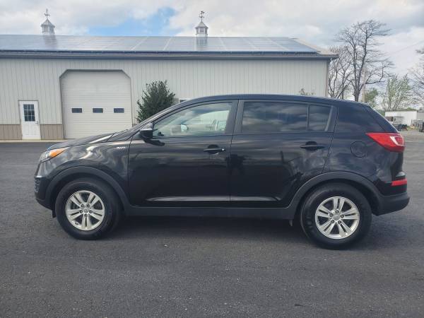 2011 KIA Sportage LX AWD - - by dealer - vehicle for sale in Shippensburg, PA – photo 4