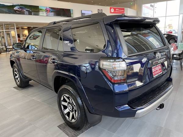 2020 Toyota 4Runner 4x4 Sr5 V6 - - by dealer - vehicle for sale in Burien, WA – photo 3