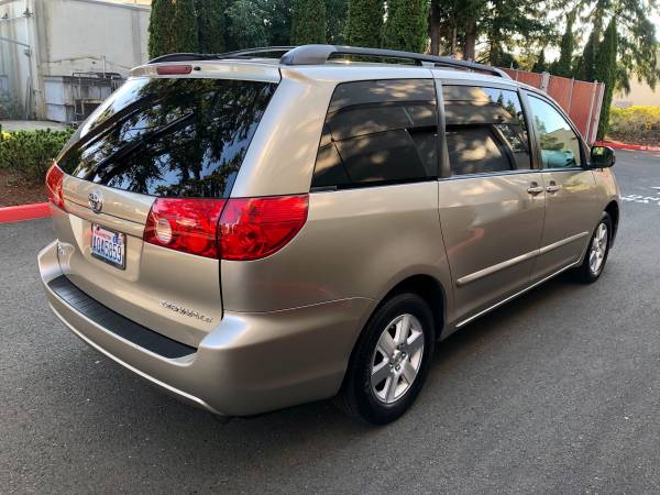 2007 TOYOTA Sienna LE, 1 Owner, excellent condition, Runs Great! -... for sale in Lake Oswego, OR – photo 4