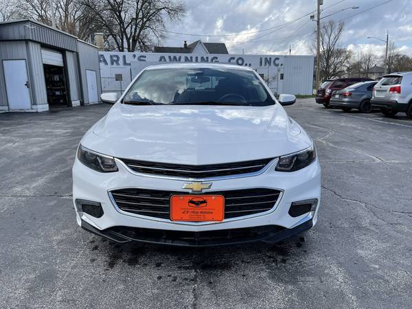 2018 Chevy Malibu LT - - by dealer - vehicle for sale in Green Bay, WI – photo 19