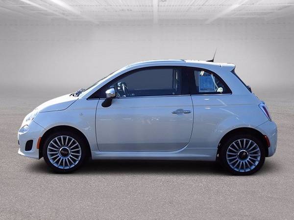 2018 FIAT 500 Lounge Hatchback w/ Sunroof - cars & trucks - by... for sale in Wilmington, NC – photo 5