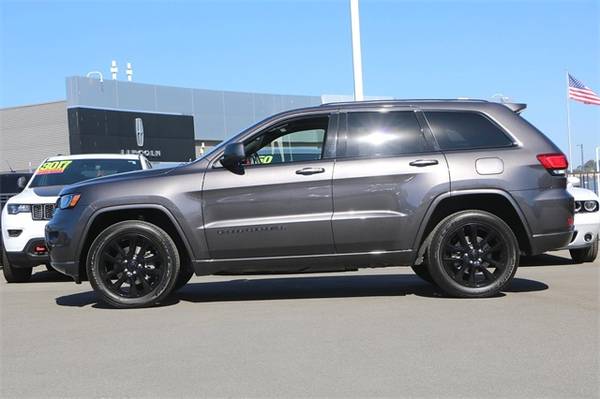 2018 Jeep Grand Cherokee Altitude - Lower Price - cars & trucks - by... for sale in Seaside, CA – photo 9