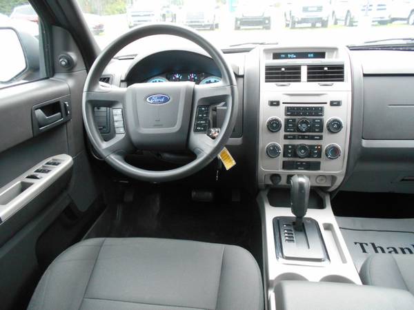 2011 Ford Escape XLT FWD for sale in Newaygo, MI – photo 20