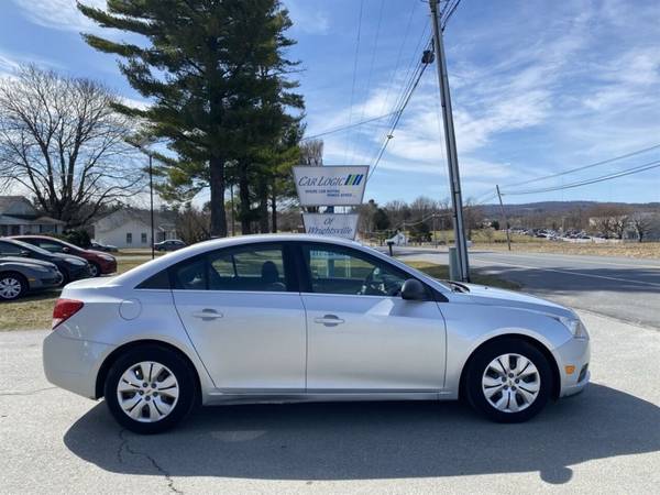 2012 Chevrolet Cruze LS 4dr Sedan - - by dealer for sale in Wrightsville, PA – photo 4
