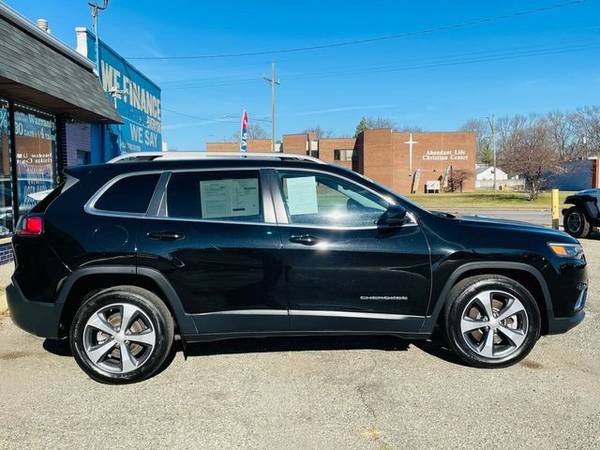 2019 Jeep Cherokee *Zero Down* | Everyone's APPROVED - cars & trucks... for sale in redford, MI – photo 8