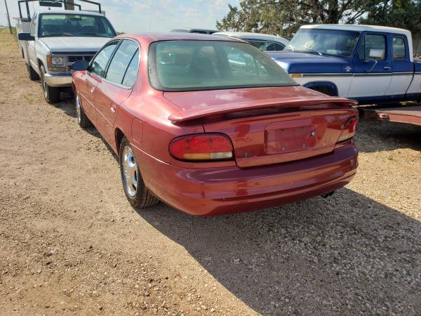 1999 OLDSMOBILE INTRIGUE 4D SEDAN for sale in Wilson, TX – photo 2