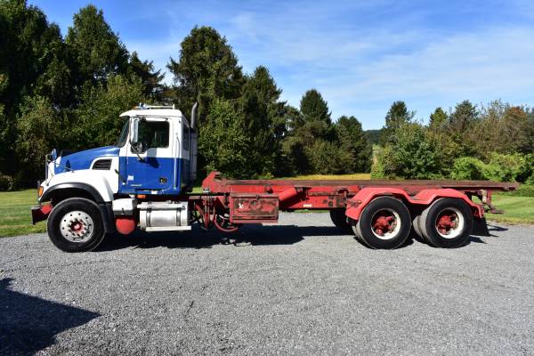 2004 Mack Granite CV713 Roll Off Truck - cars & trucks - by owner -... for sale in Glenmoore, District Of Columbia – photo 6