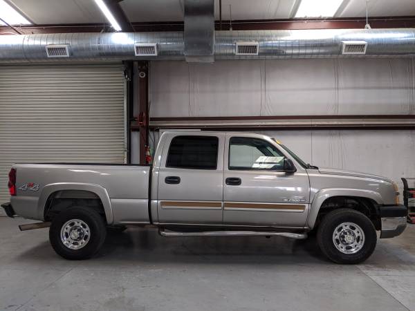 2003 Chevrolet Silverado 2500, Diesel, 4WD, Great For Towing!!! for sale in Madera, CA – photo 2