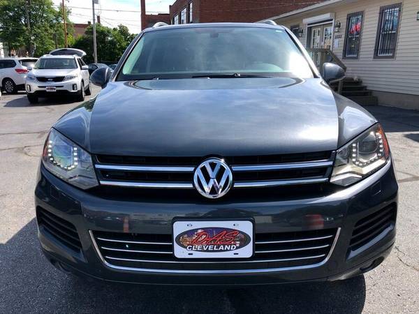 2013 Volkswagen Touareg TDI Lux CALL OR TEXT TODAY! - cars & trucks... for sale in Cleveland, OH – photo 2