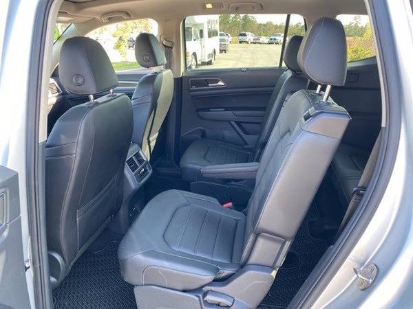 2018 VW Volkswagen Atlas SEL Premium suv Silver - - by for sale in Goldsboro, NC – photo 18