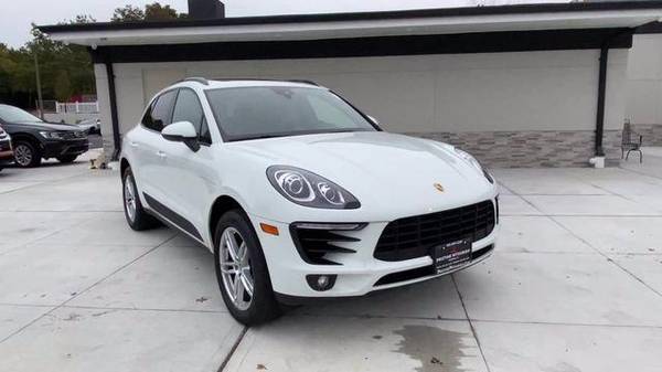 2017 Porsche Macan - cars & trucks - by dealer - vehicle automotive... for sale in Commack, NY – photo 6