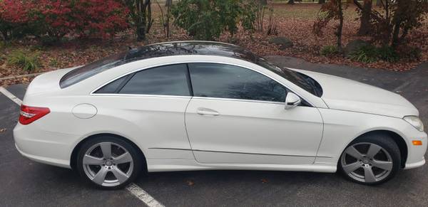 2010 Mercedes-Benz E 550 - cars & trucks - by dealer - vehicle... for sale in Westbury , NY – photo 5