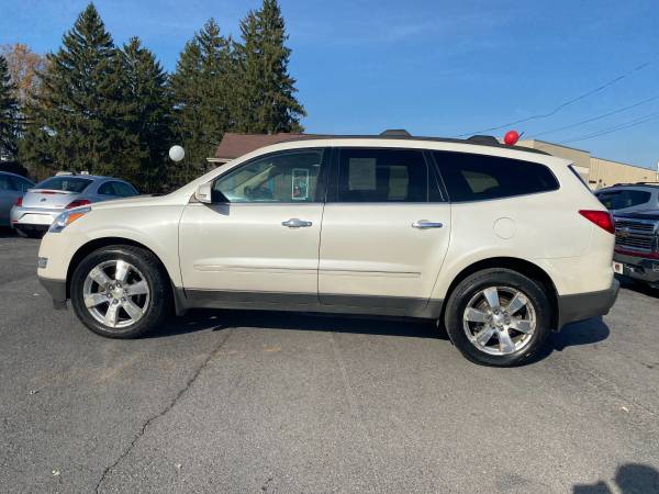 2012 CHEVY TRAVERSE LTZ AWD! FULLY LOADED! LEATHER! DVD! NAVI!... for sale in N SYRACUSE, NY – photo 6