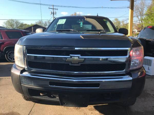 2011 Chevrolet Chevy Silverado 1500 LS 4x4 4dr Extended Cab 6 5 ft for sale in Louisville, KY – photo 8