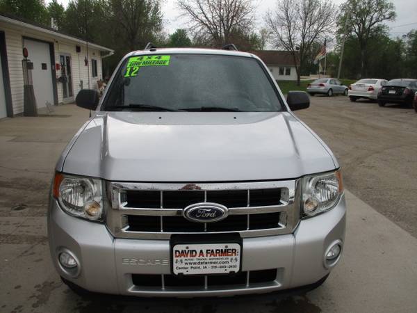 2012 Ford Escape XLT 4 Door 4X4 Low Miles/86K/Sunroof - cars & for sale in CENTER POINT, IA – photo 3