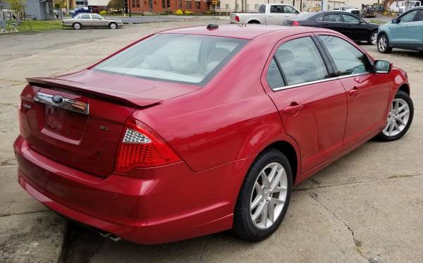 2010 Ford Fusion SEL - SPECIAL Red Low Miles Moonroof Leather for sale in New Castle, PA – photo 5