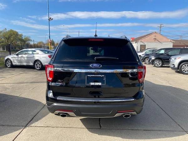 2018 Ford Explorer XLT FWD - cars & trucks - by dealer - vehicle... for sale in Taylor, MI – photo 5