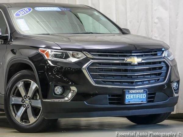 2019 Chevrolet Traverse SUV LT Leather - Black for sale in Homewood, IL – photo 2