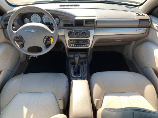 2006 CHRYSLER SEBRING CONVERTIBLE GTC WITH ONLY 75K MILES - cars &... for sale in Clearwater, FL – photo 19