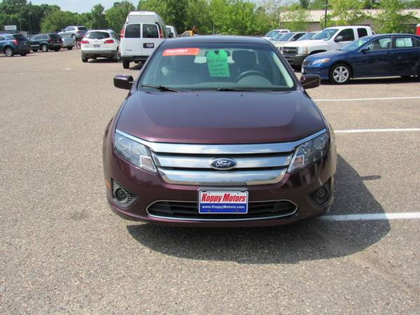 2011 Ford Fusion SE - cars & trucks - by dealer - vehicle automotive... for sale in Forest Lake, MN – photo 3