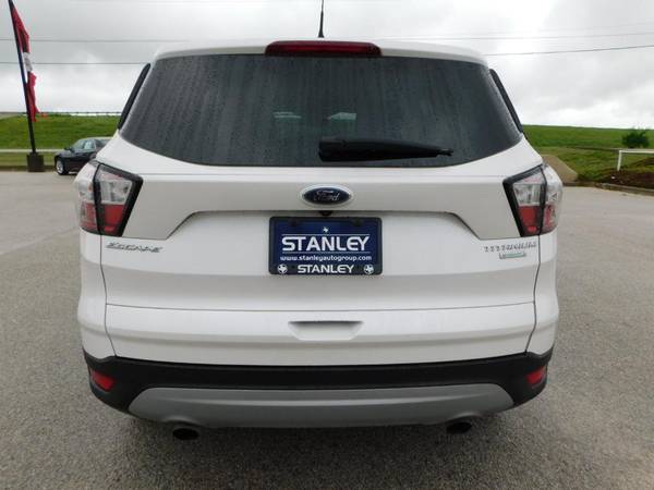 2018 Ford Escape Titanium - - by dealer - vehicle for sale in Gatesville, TX – photo 5