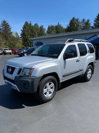 2011 Nissan Xterra - - by dealer - vehicle automotive for sale in Ontario Center, NY – photo 4