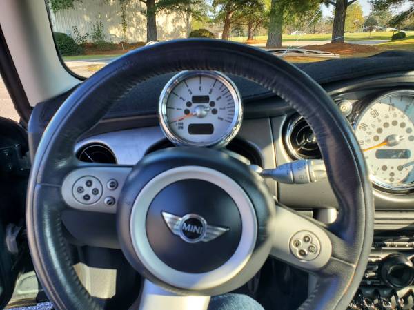 2006 Mini Cooper S - cars & trucks - by owner - vehicle automotive... for sale in Hookerton, NC – photo 9