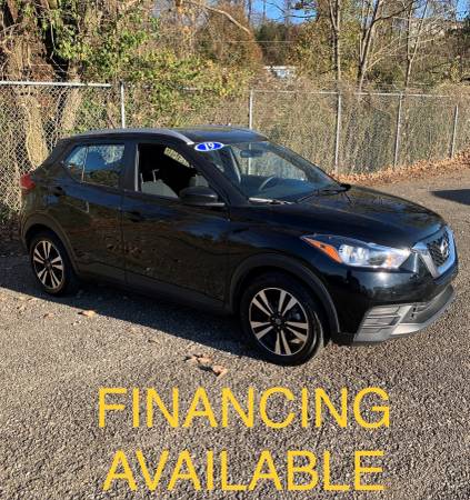 2019 NISSAN KICKS SV!! LOW MILES, WILL NOT LAST PAST THE... for sale in Huntington, OH – photo 4