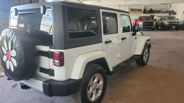 2013 jeep wrangler unlimited sahara - - by dealer for sale in Chardon, OH – photo 6