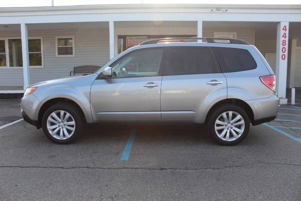 2011 Subaru Forester X Premium *ONE OWNER* *PRICE REDUCED* - cars &... for sale in Mount Clemens, MI – photo 3