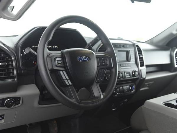 2018 Ford F150 SuperCrew Cab XL Pickup 4D 5 1/2 ft pickup BLACK - for sale in Orlando, FL – photo 2