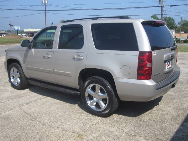 2008 CHEVY TAHOE LT 4X4 **SUNROOF**3RD ROW**TURN-KEY READY** for sale in Hickory, NC – photo 6